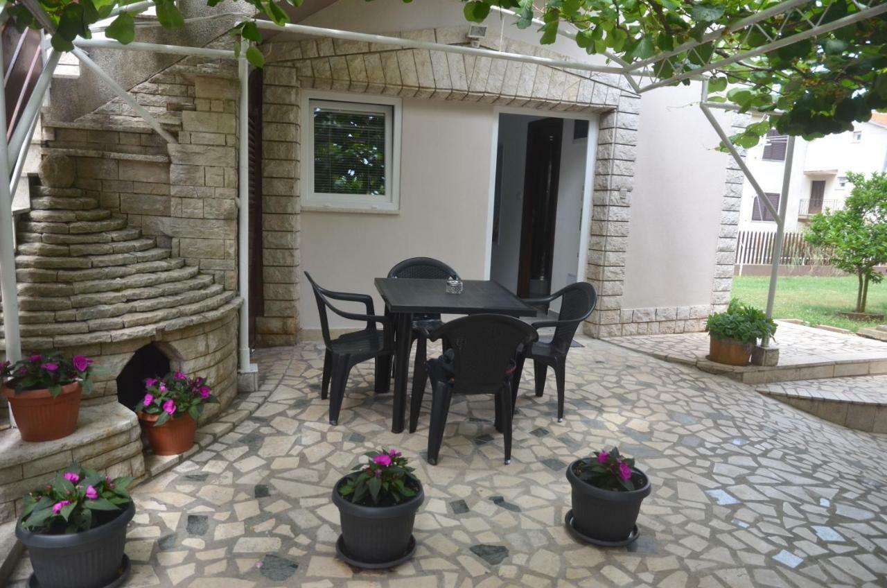 Apartman Mia Пула Екстериор снимка